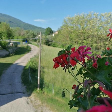 Bedonia La Soffitta Di Anitaヴィラ エクステリア 写真
